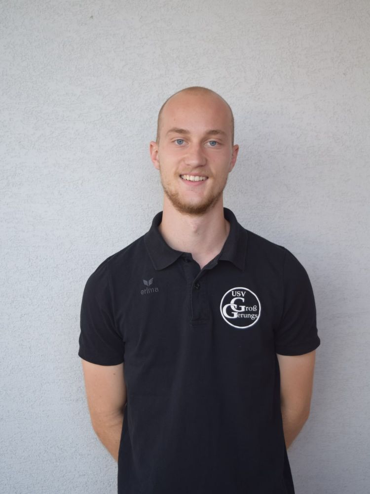 Lukas Menhart
